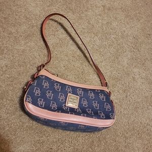 Dooney & Bourke Purse!